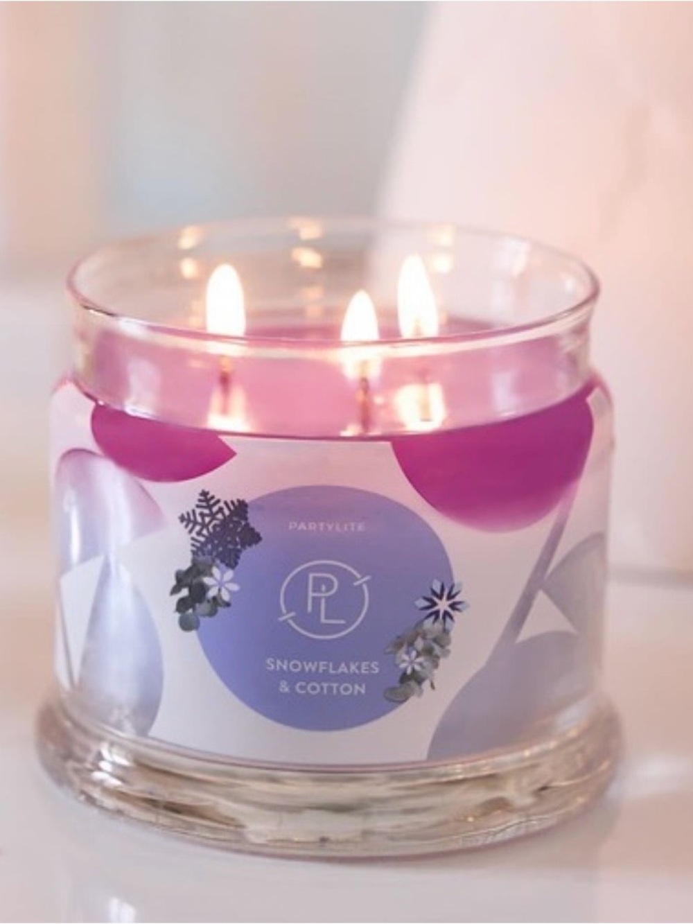 Partylite Blue Fresh Christmas/Winter Snowflakes & Cotton 3 -Wick Jar Candles